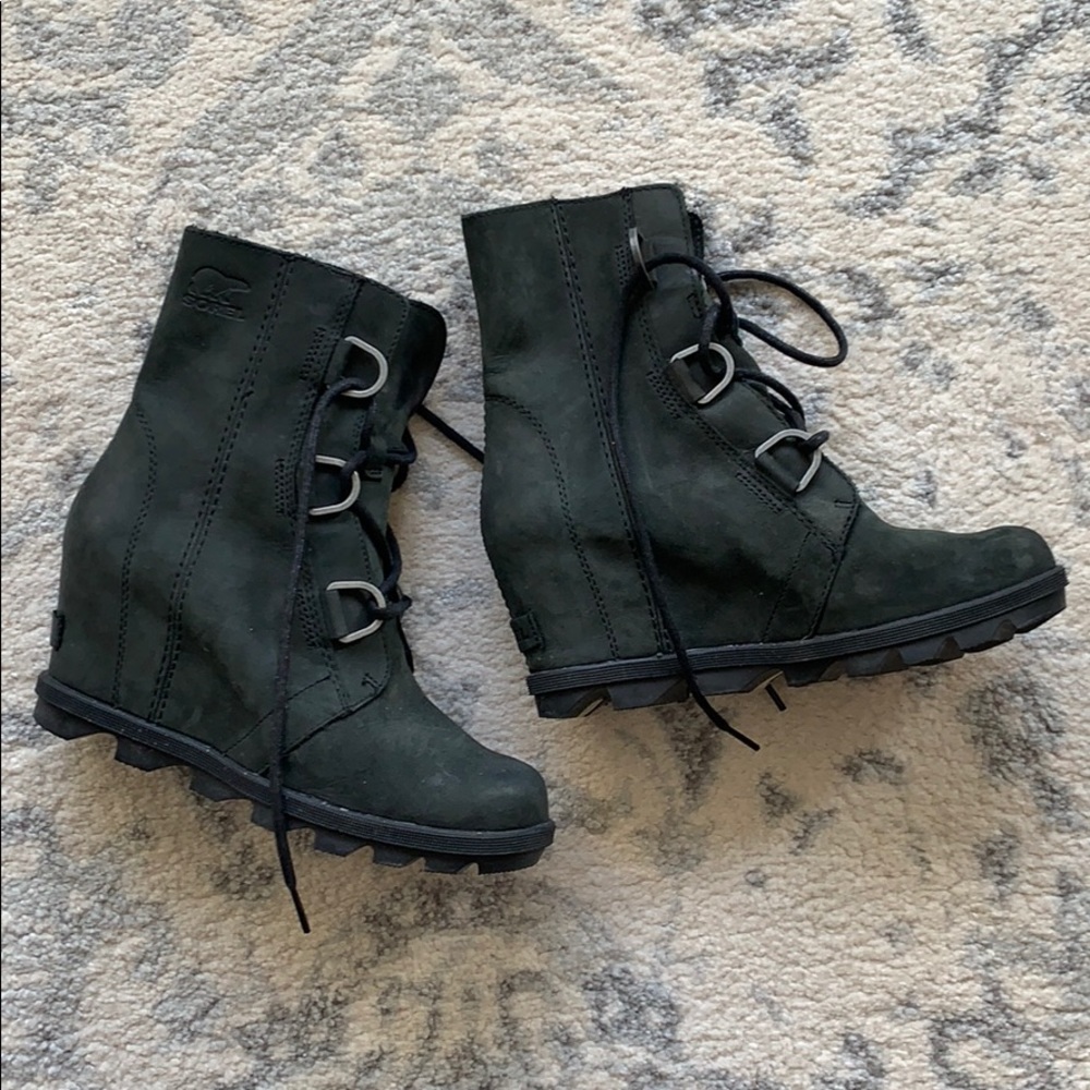 New Sorel Joan of Arctic’s Wedge II Boot Size 6.5